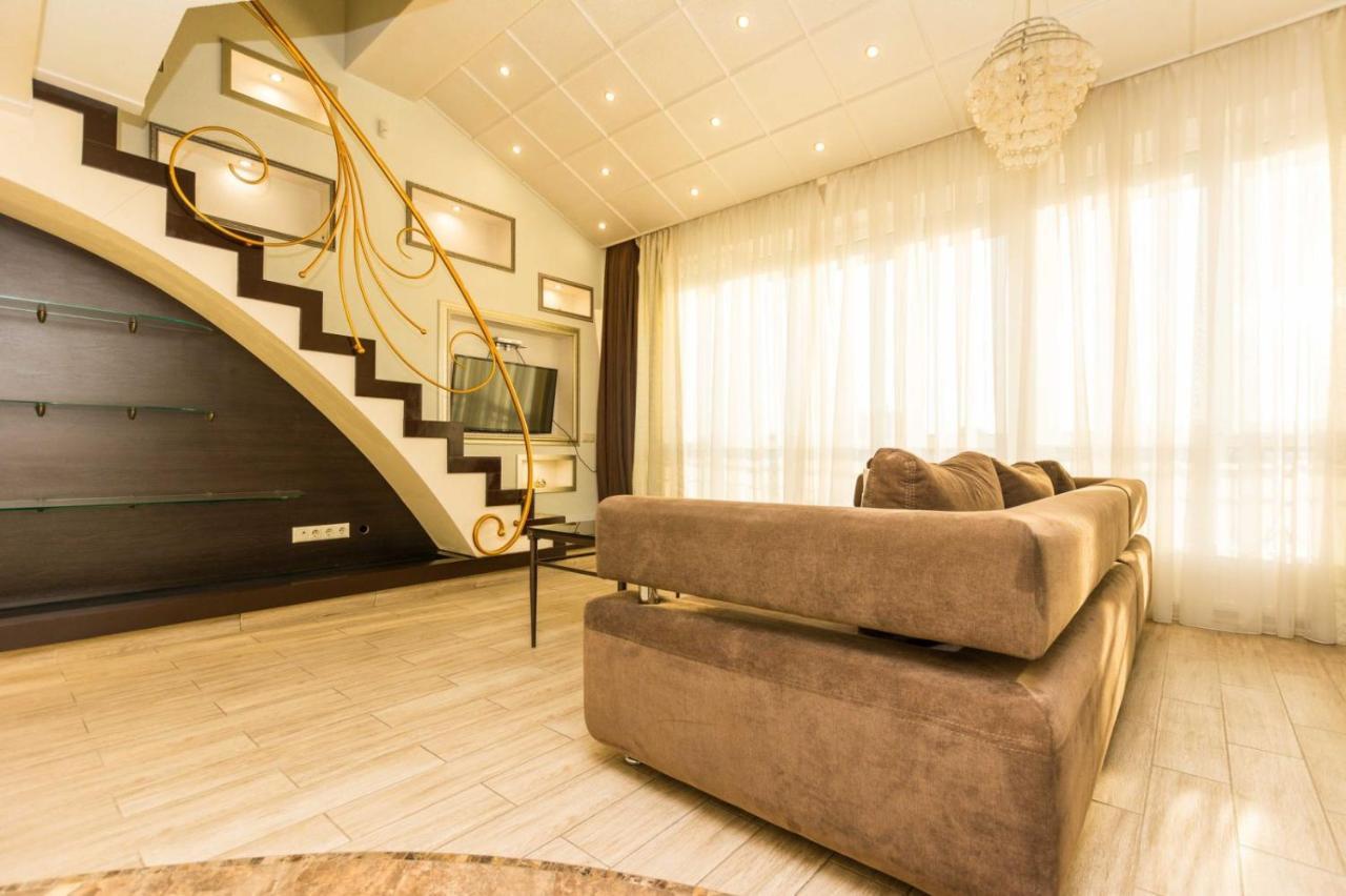 شقة Wonderful Penthouse In Centr Of تشيسيناو المظهر الخارجي الصورة