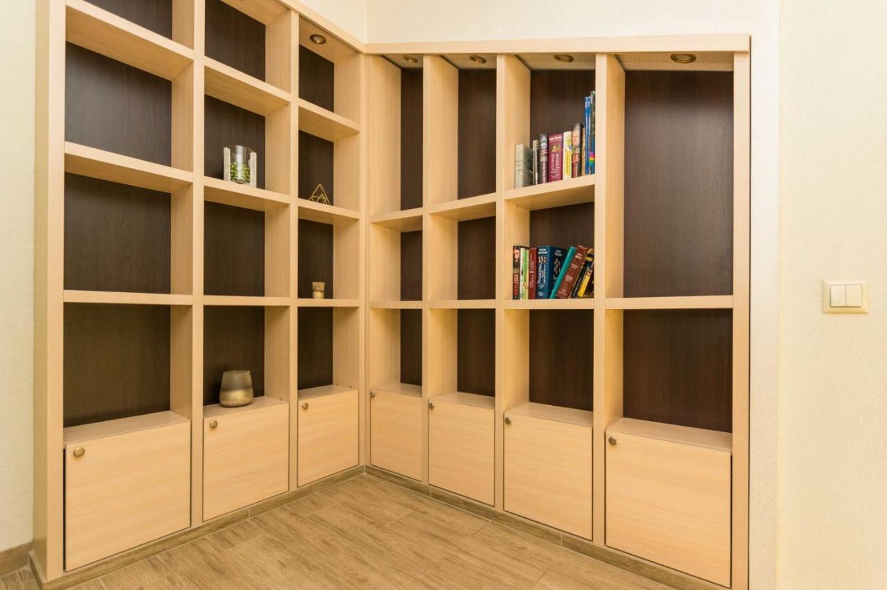 شقة Wonderful Penthouse In Centr Of تشيسيناو المظهر الخارجي الصورة